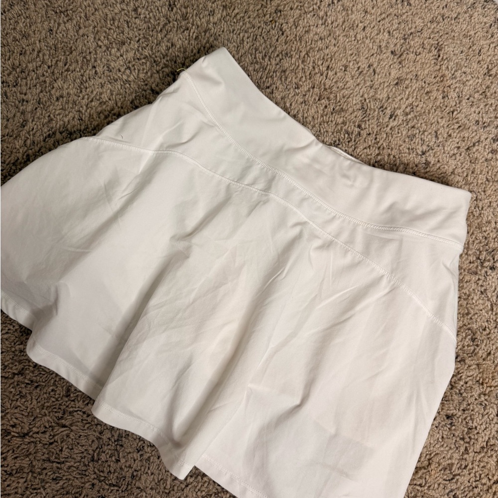 All in Motion Women's Cream Skort